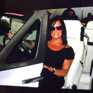 Meet your Posher, Lisa